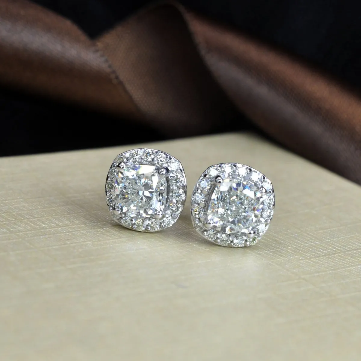 0.35-2.10 CT Round & Cushion Cut Diamonds - Stud Earrings