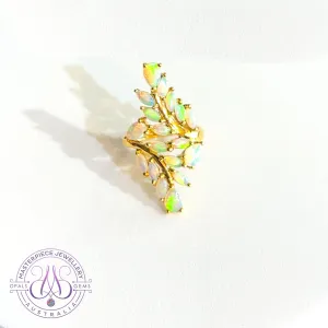 18kt Yellow Gold Crystal Opal leaf motif ring