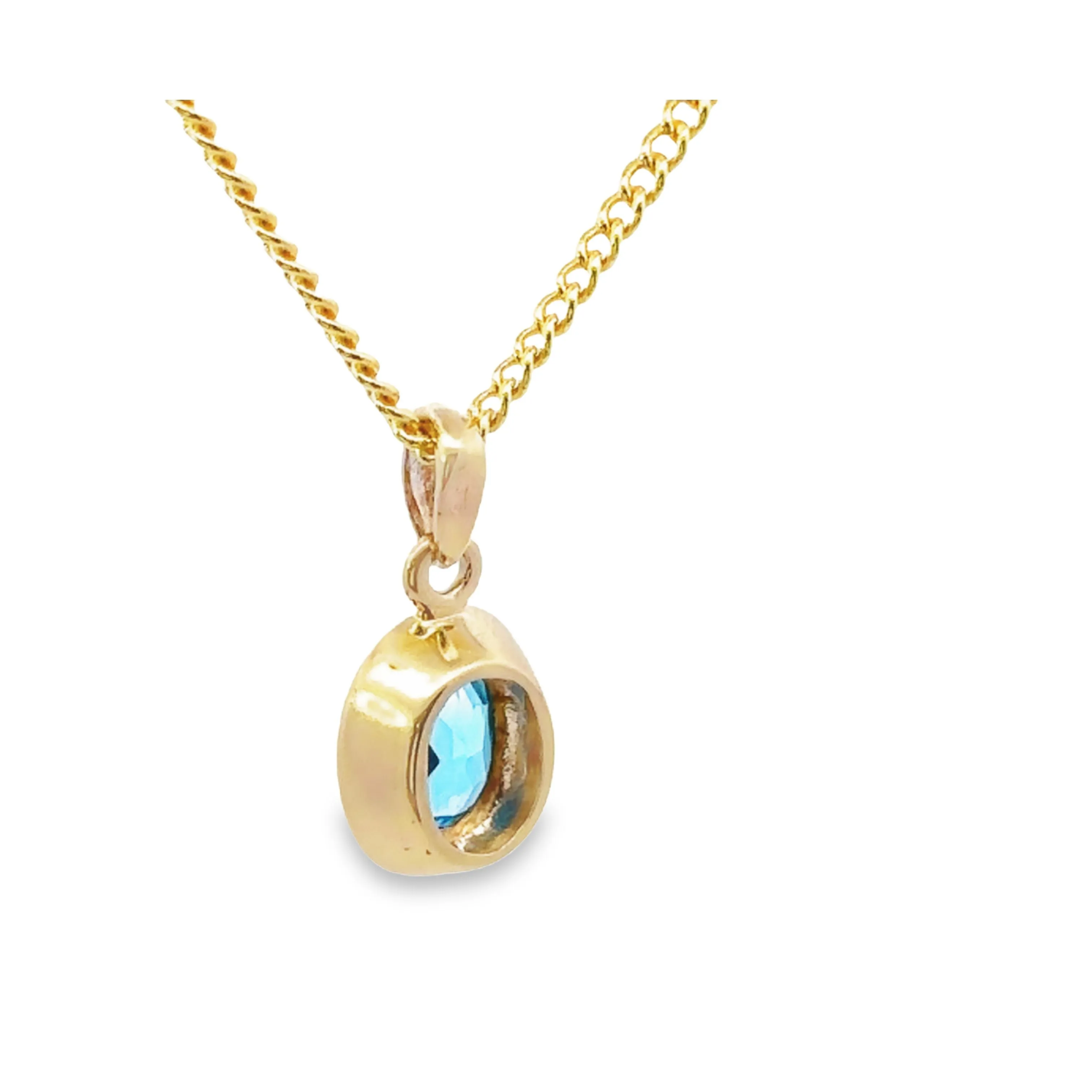 Alluring 9ct Yellow Gold single stone Topaz Pendant