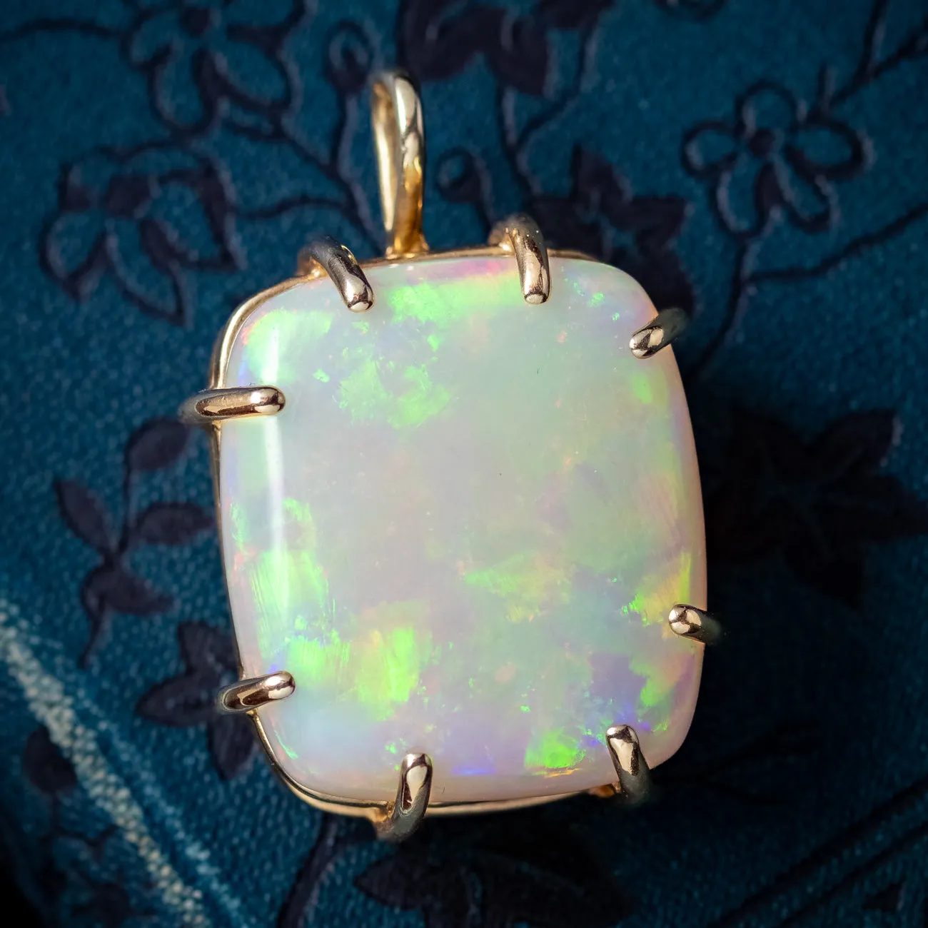 Antique Victorian Opal Pendant 18ct Gold 20.6ct Opal