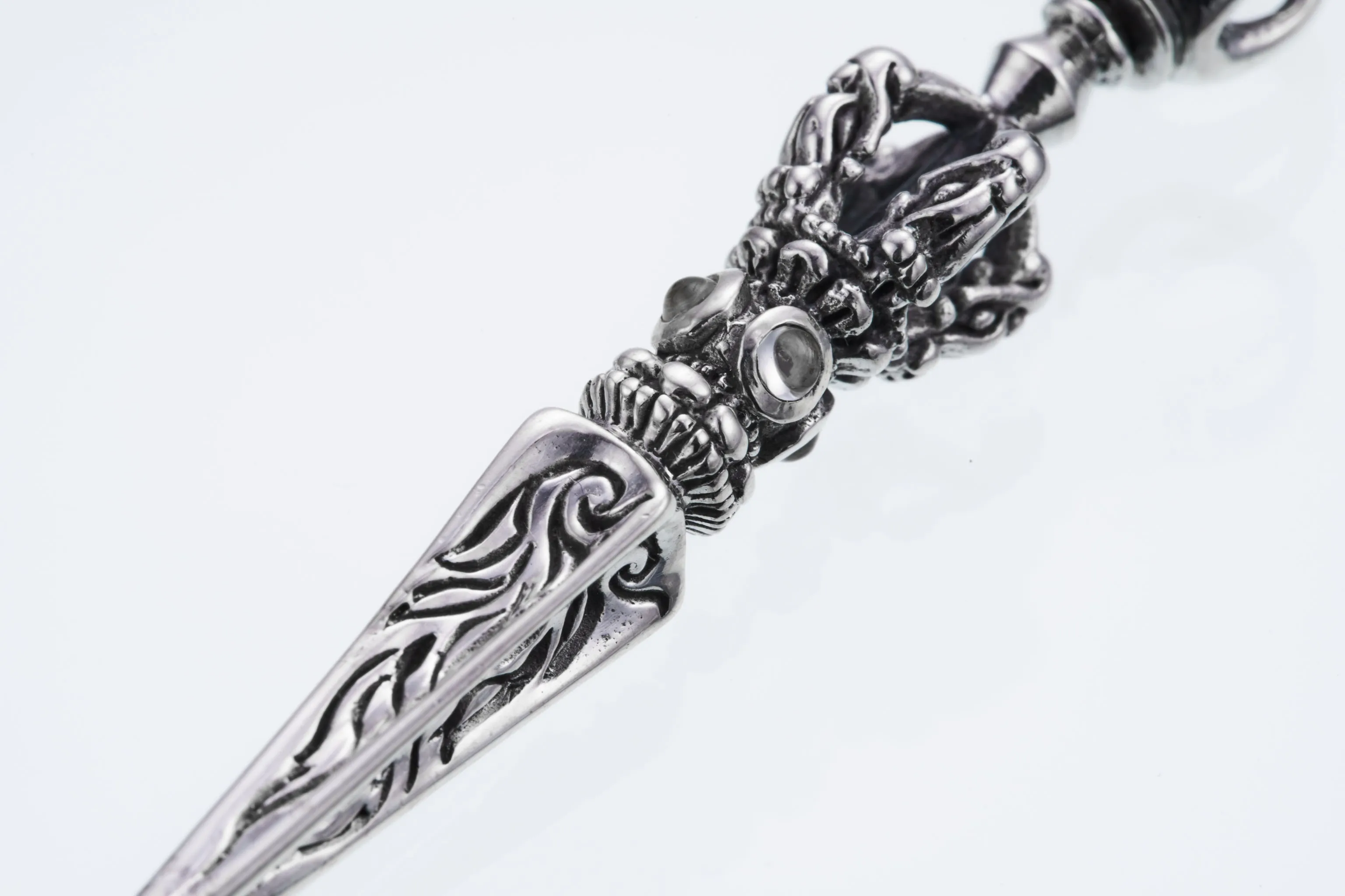 Bird Dorje Dagger : S (Blue Moonstone)