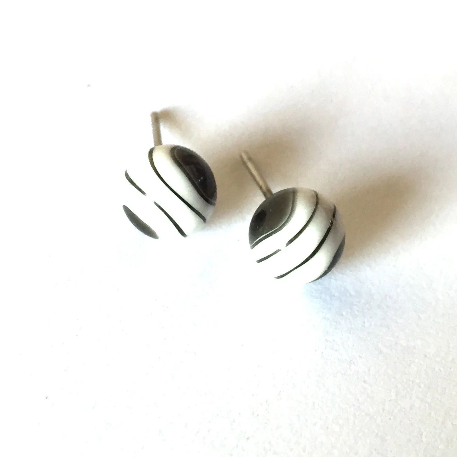 Black and White Marbled 8mm Stud Earrings