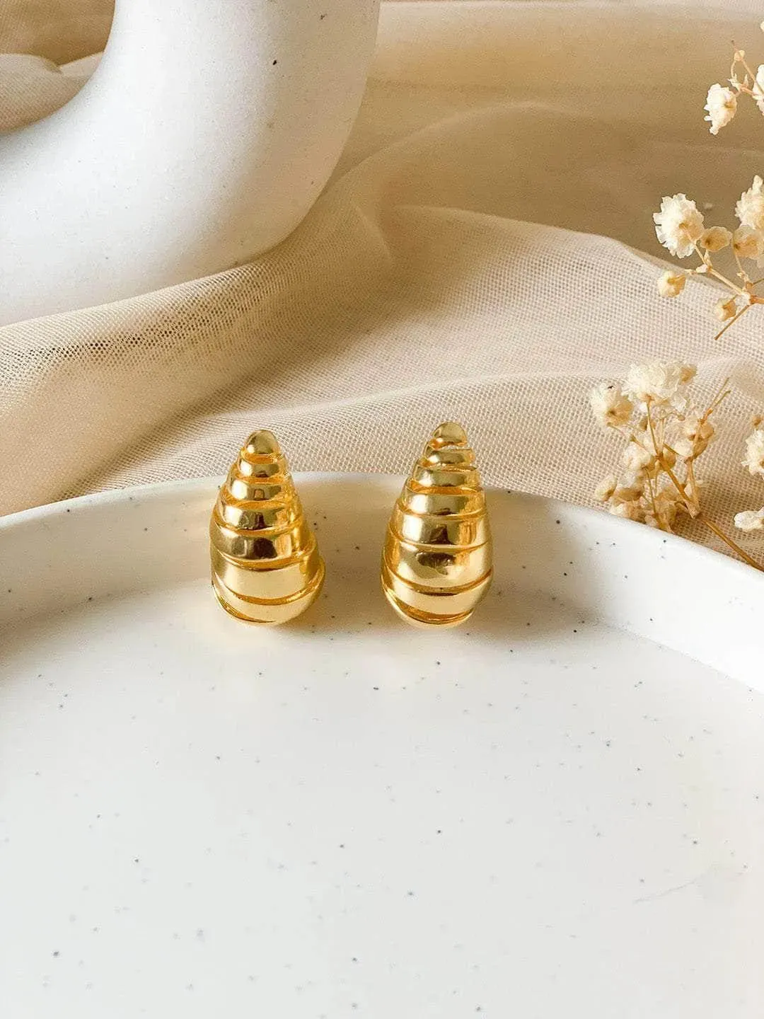 Dome Drop Earrings Gold