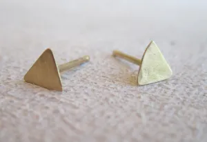 Thin Pyramid Shape Studs