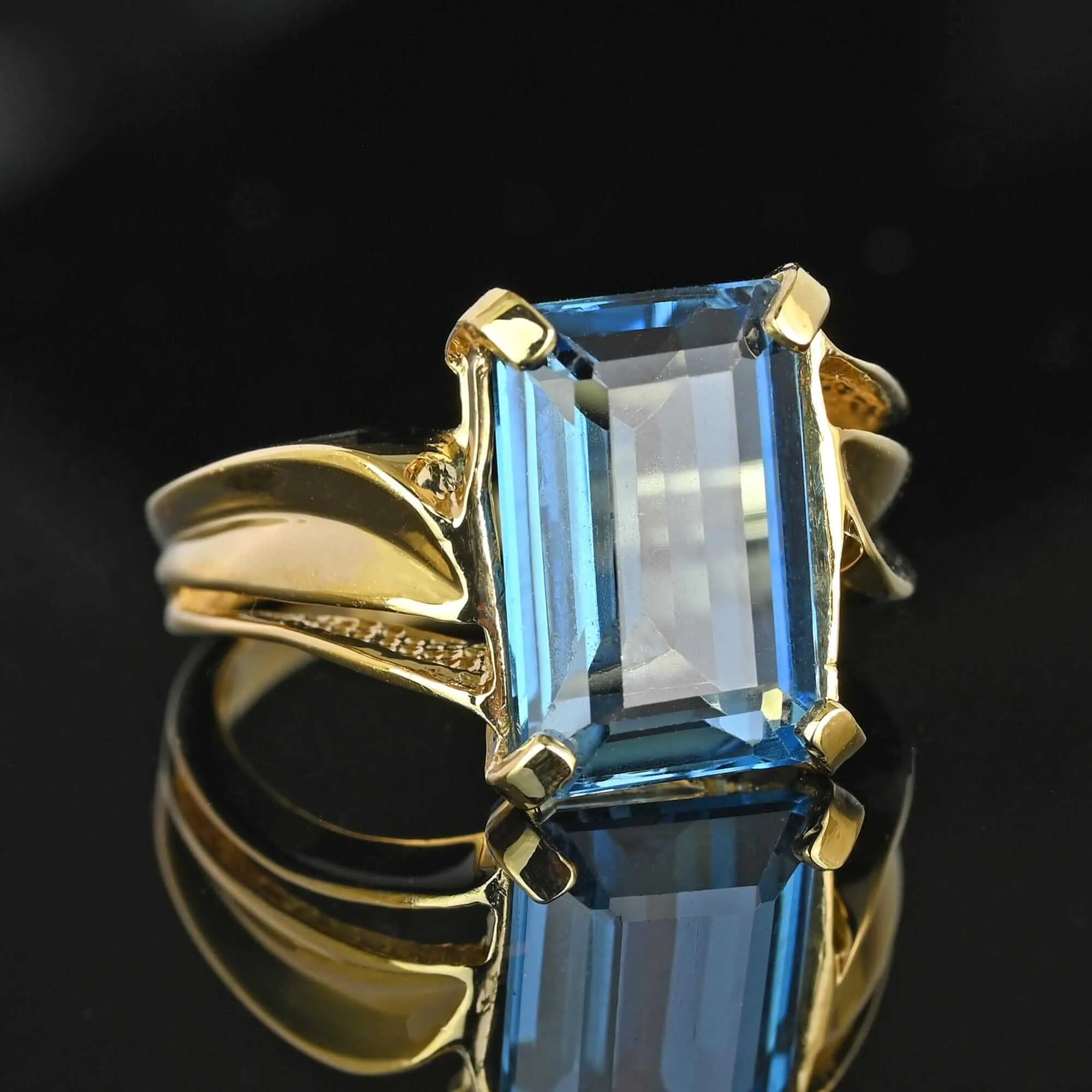 Vintage Wide Gold Bypass London Blue Topaz Ring